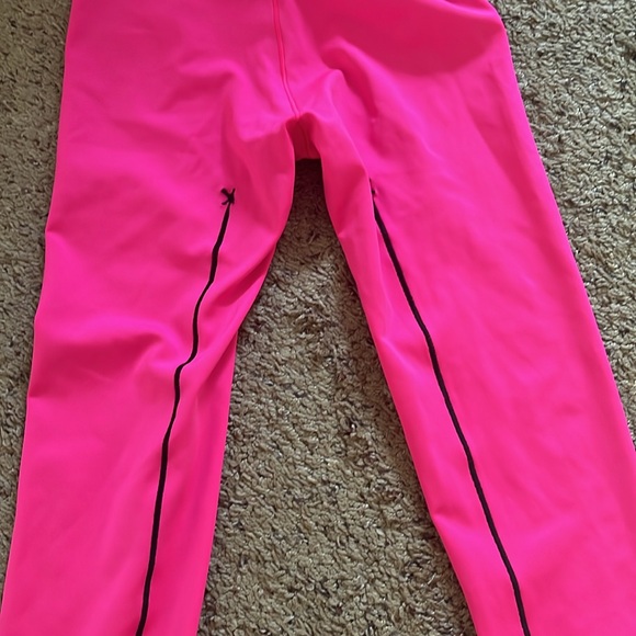 Brand new Savage X Fenty hot pink workout bodysuit - Picture 7 of 8